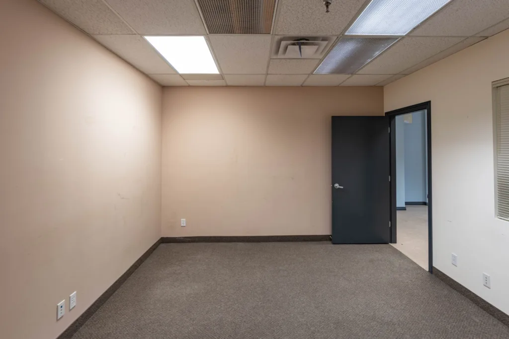 Unit 200 other photo