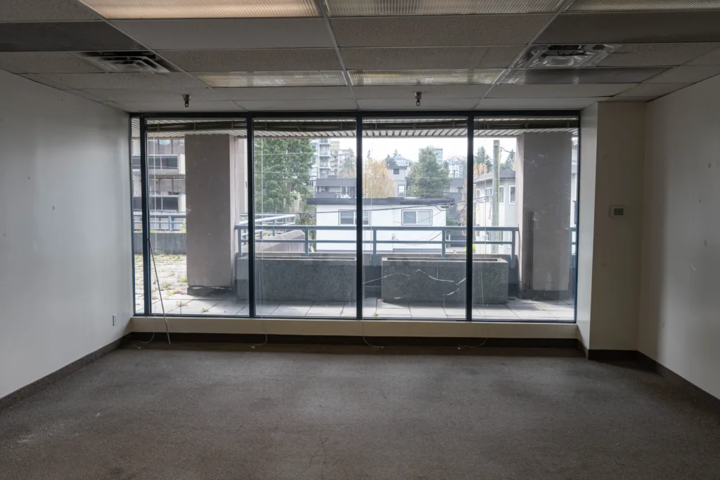 Unit 200 other photo