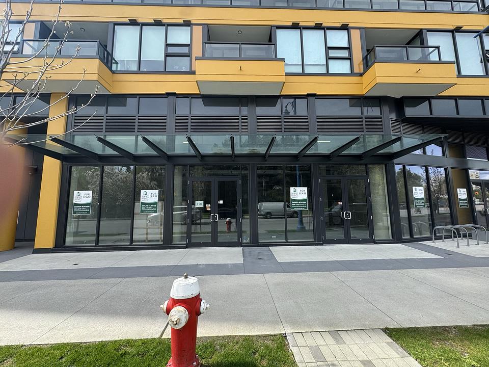 One Park Richmond Unit 150 storefront exterior with glass facade on Park Road, Richmond