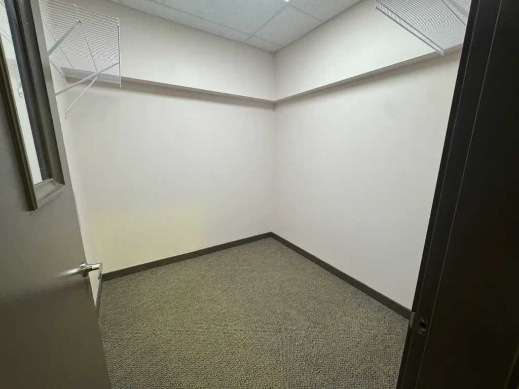 Camellia at The Gardens Unit 1055 interior detail view